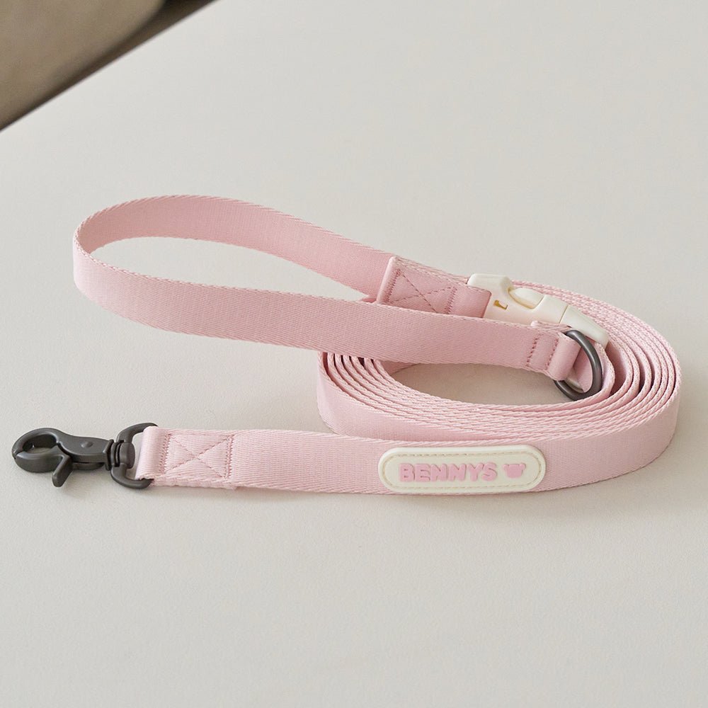 04_Airy-Leash_thumb_55249d27-