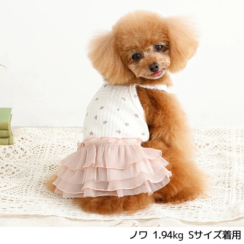 Un TouTou(アントゥトゥ)  小花柄シフォンワンピ